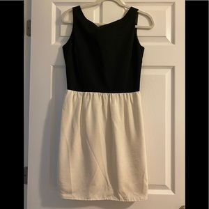 Leona dress with back detail